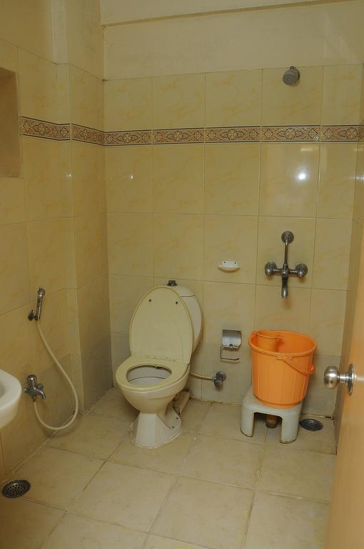 Hotel Padmini Residency Haidarábád Kültér fotó