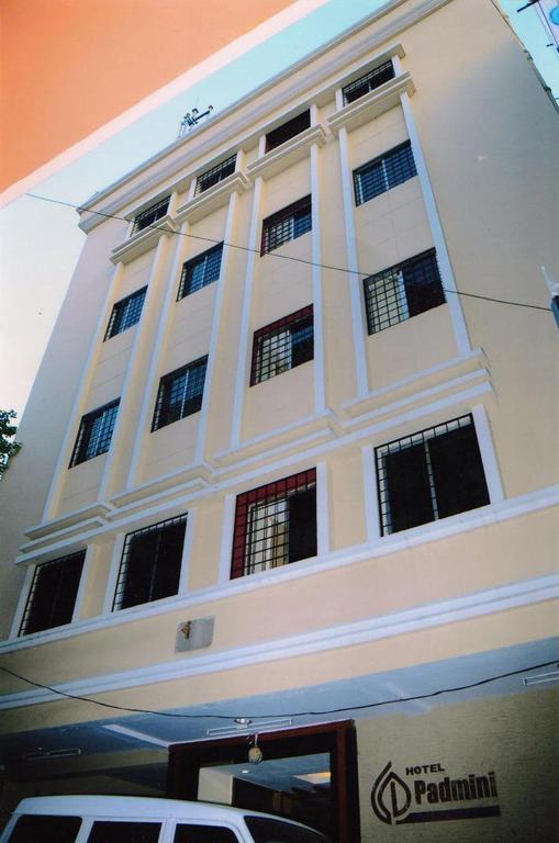 Hotel Padmini Residency Haidarábád Kültér fotó