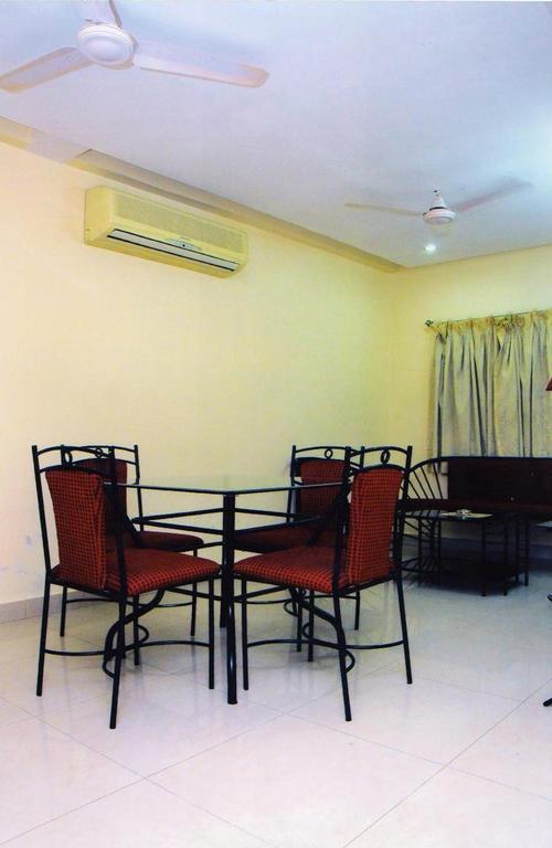 Hotel Padmini Residency Haidarábád Kültér fotó